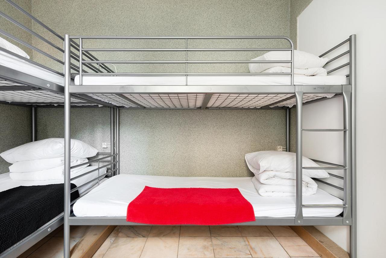 Cameleon Paris Guesthouse Pantin Eksteriør bilde