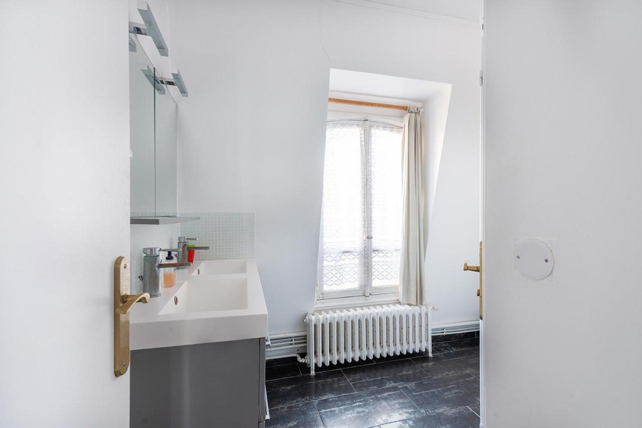 Cameleon Paris Guesthouse Pantin Eksteriør bilde